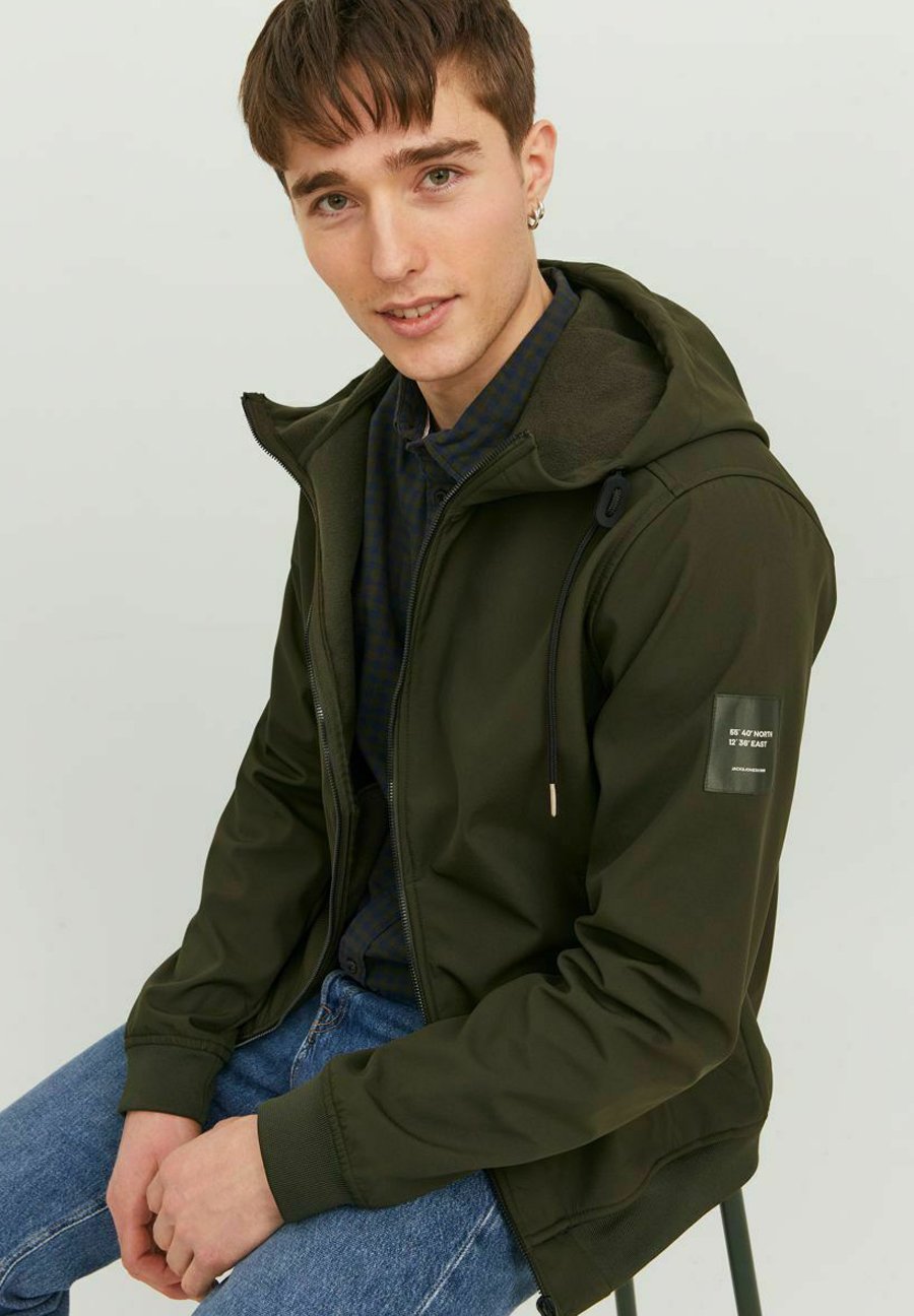 Jack & Jones JJEBASIC SOFTSHELL HOOD NOOS