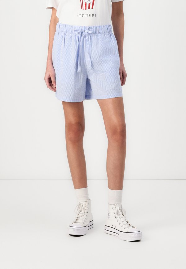 ONLY ONLAUGUSTA Loose Fit - Shorts - cloud dancer