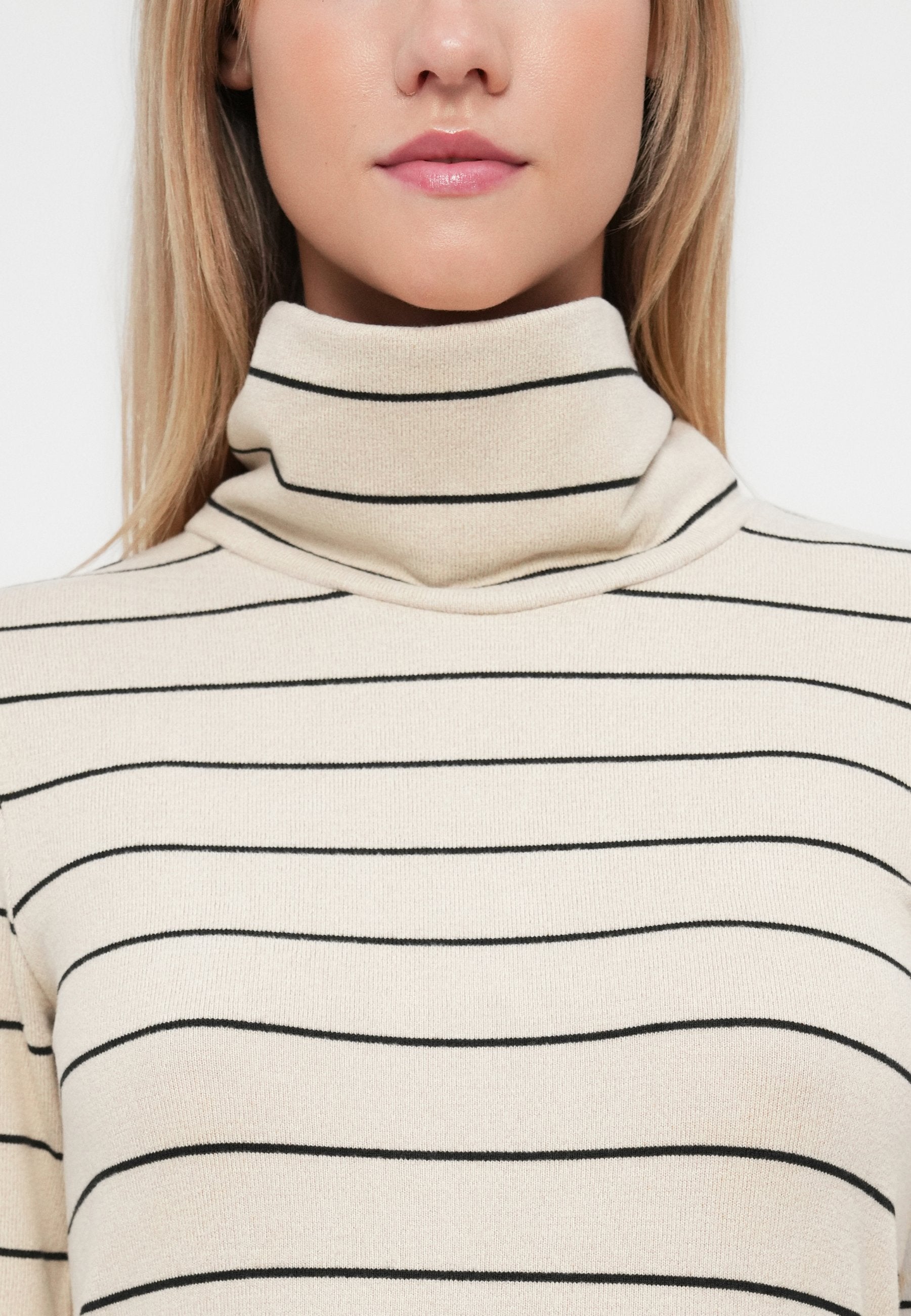 ONLY ONLCATERINA LIFE ROLL NECK