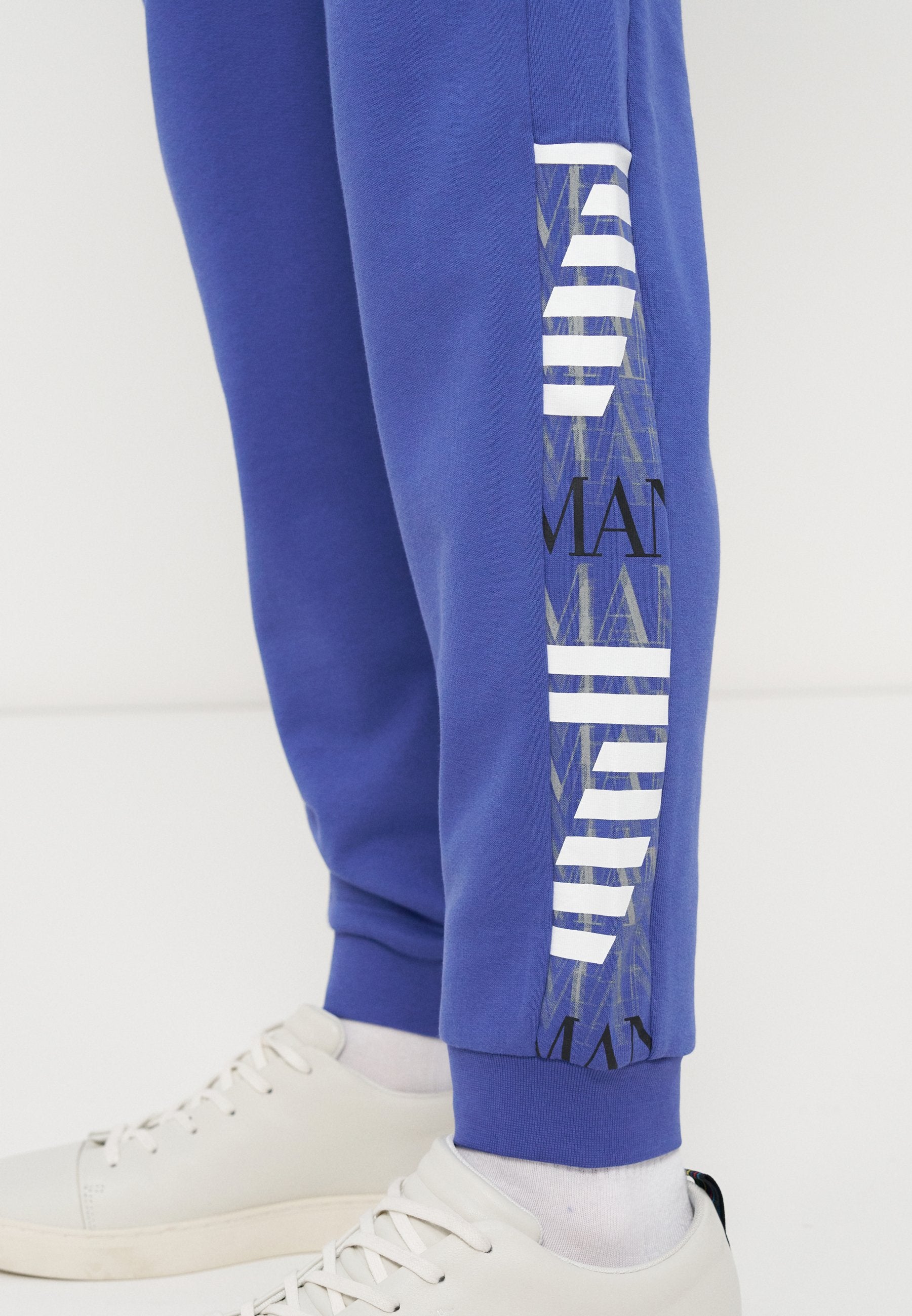EA7 Emporio Armani Jogginghose Media 7