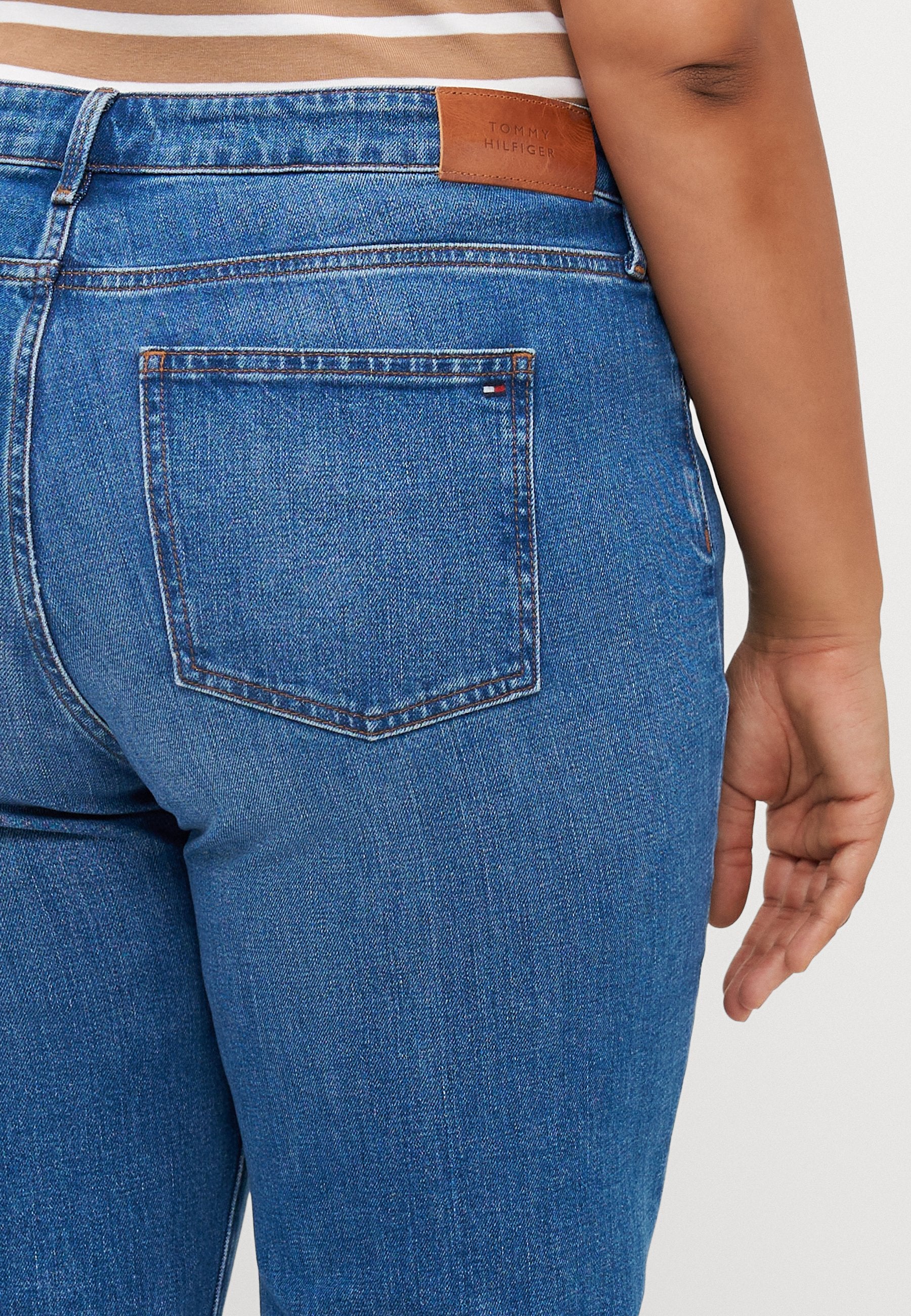 Tommy Hilfiger Curve Jeans Bootcut Media 6