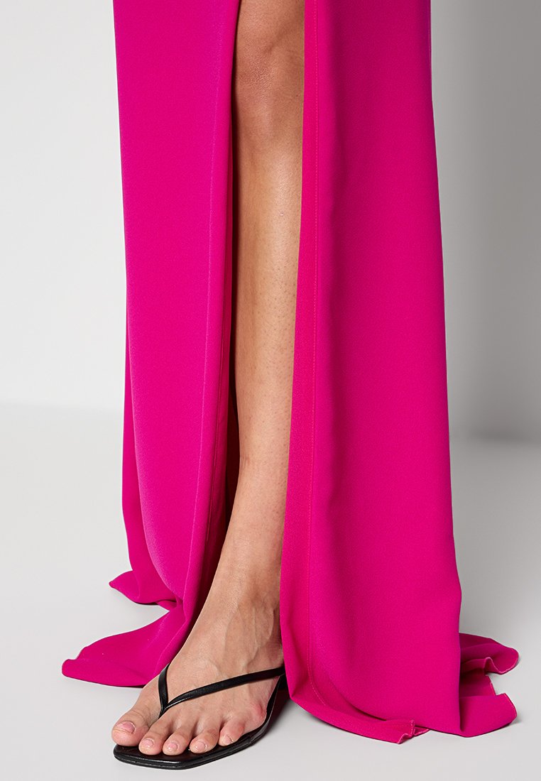 Pronovias