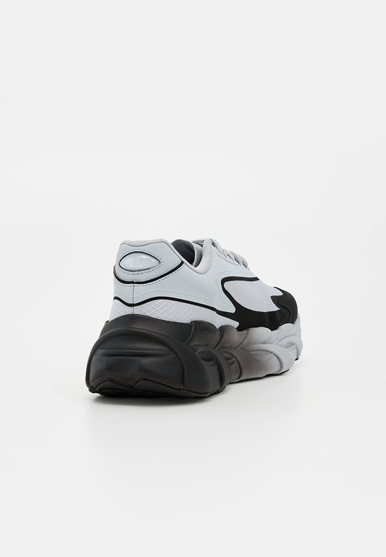 Under Armour HALO RUNNER