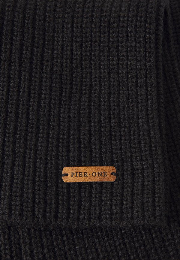 Pier One UNISEX