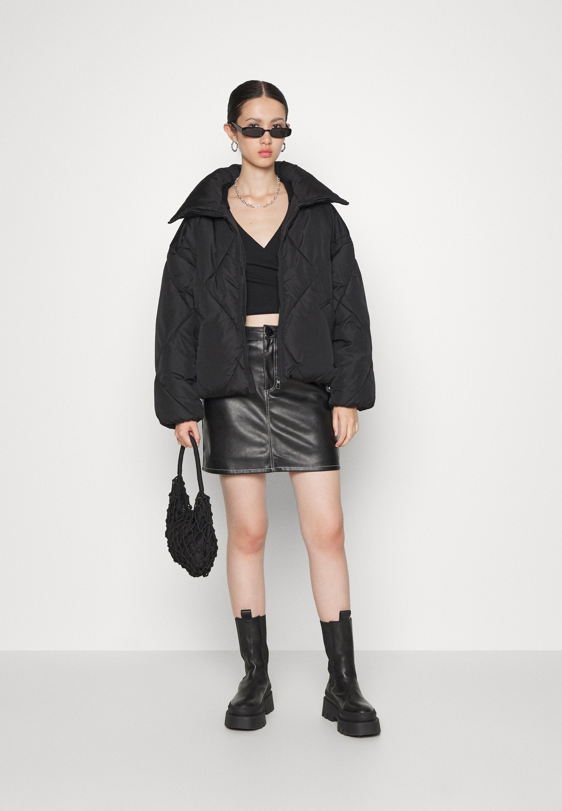 ONLTAMARA SHORT QUILTED JACKET  Media 2