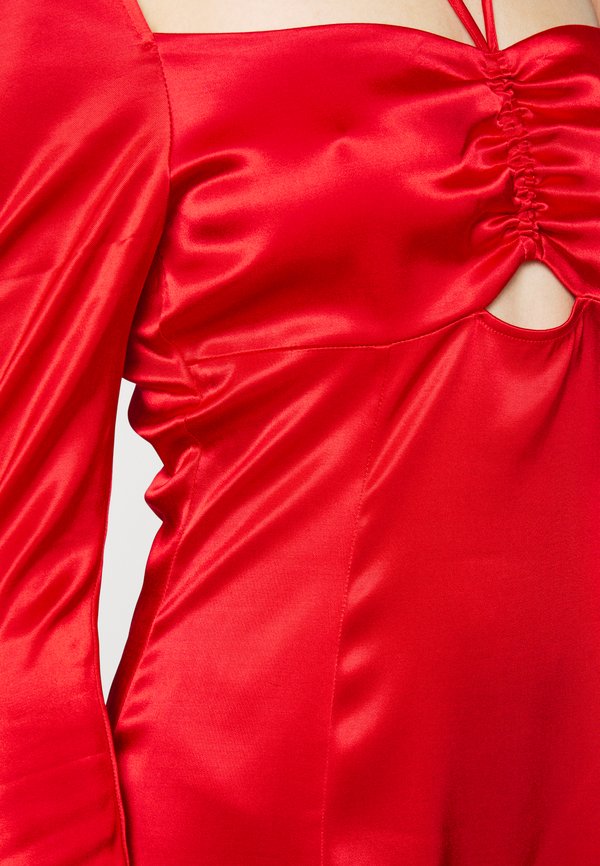 Calvin Klein Jeans CUT OUT RUCHED DETAILING DRESS