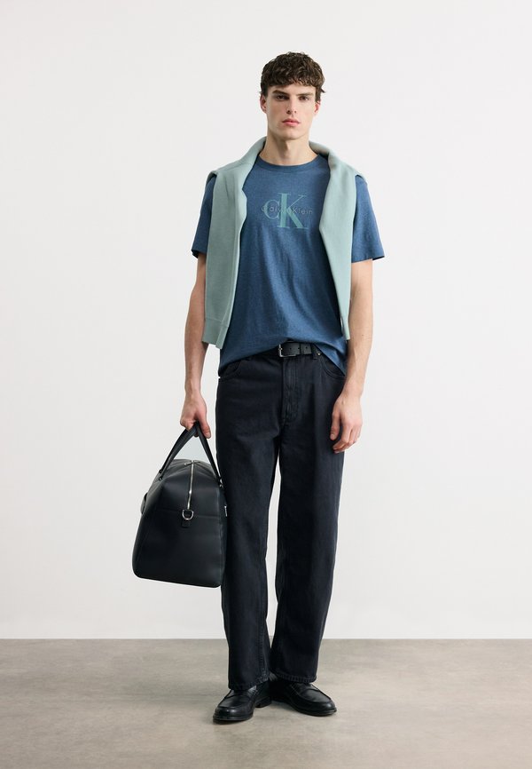 Calvin Klein Jeans SS HERO MONOLOGO TEE 20S