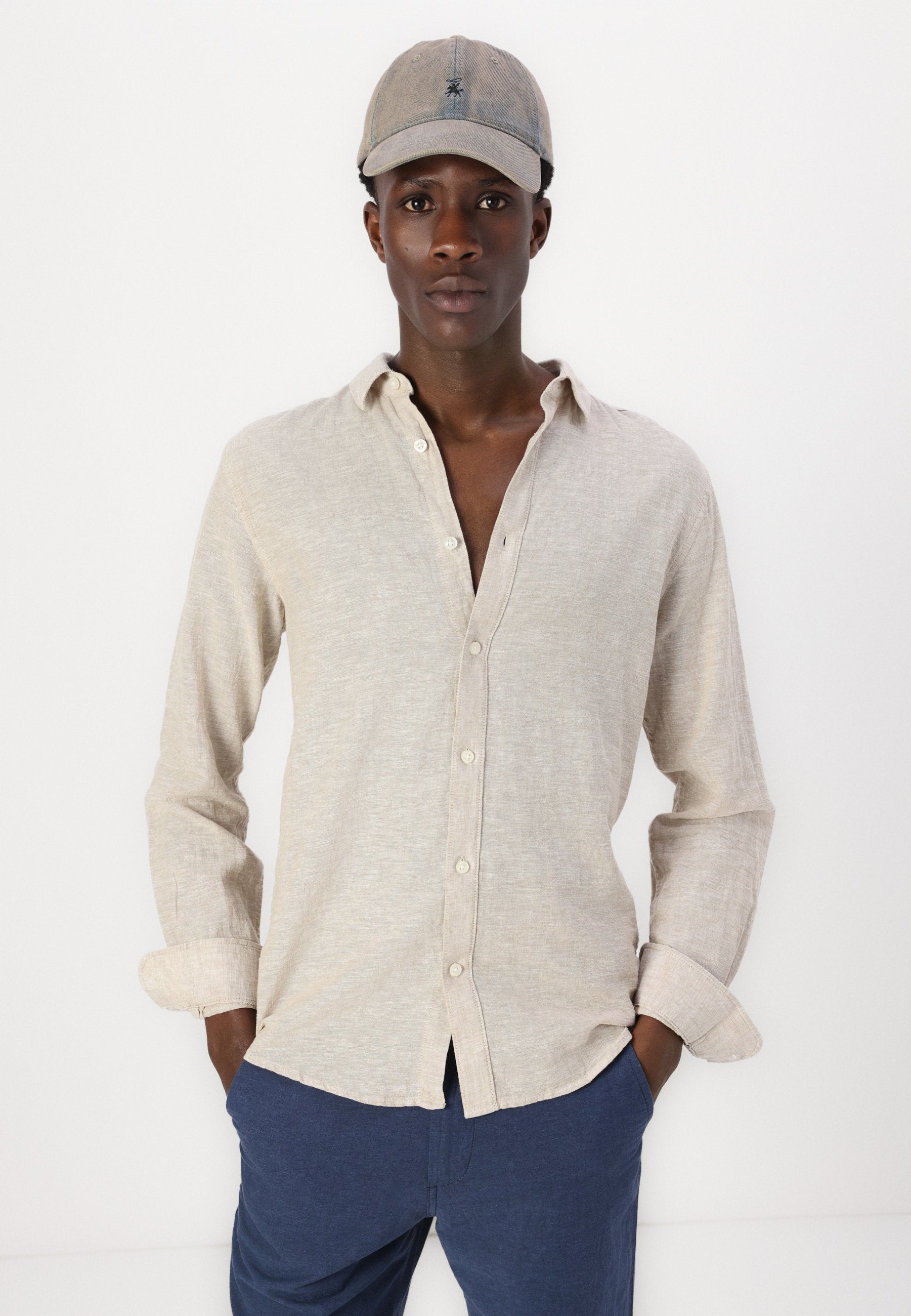 ONSCAIDEN Linen Media 5