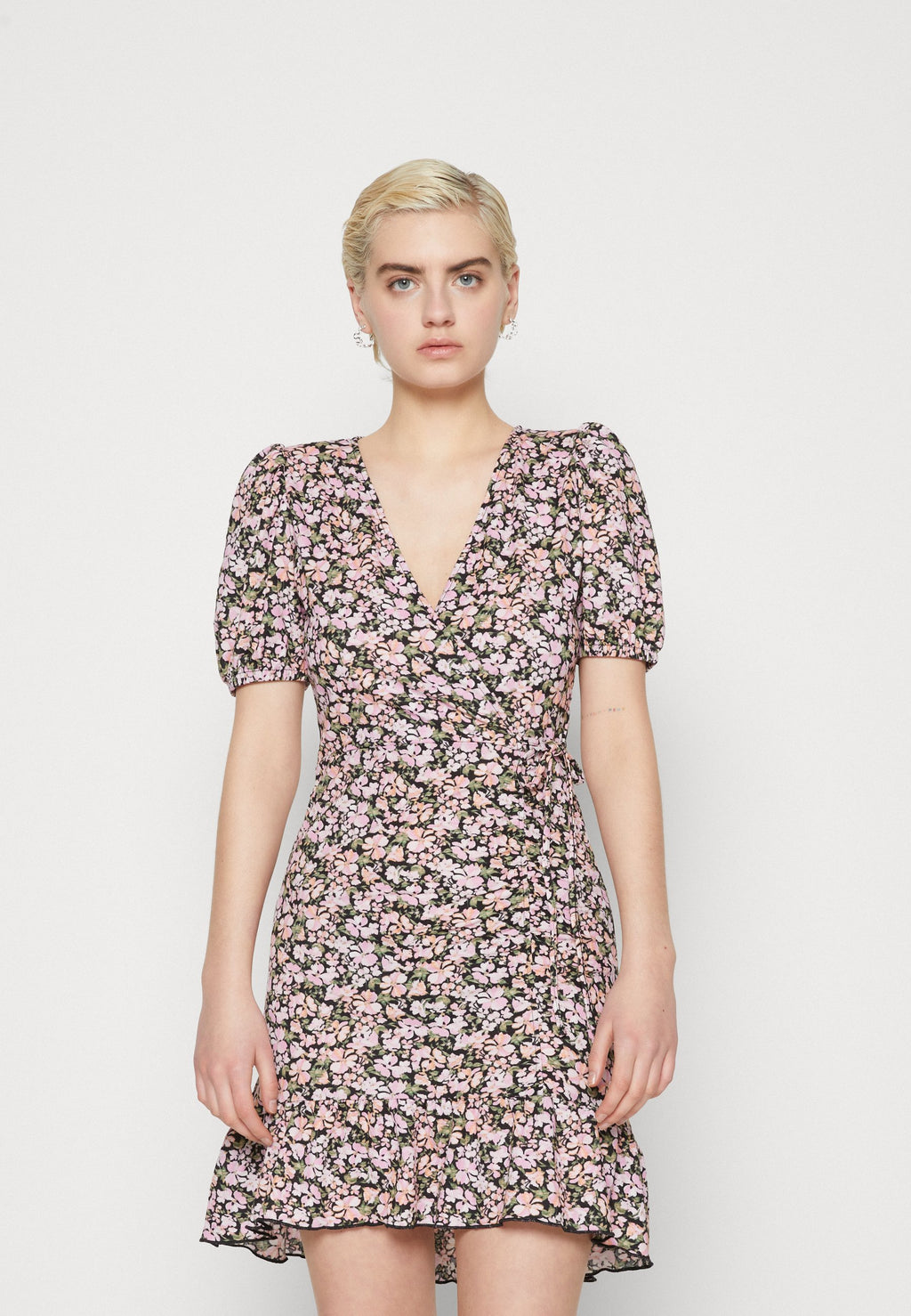Gina Tricot MAYA WRAP DRESS
