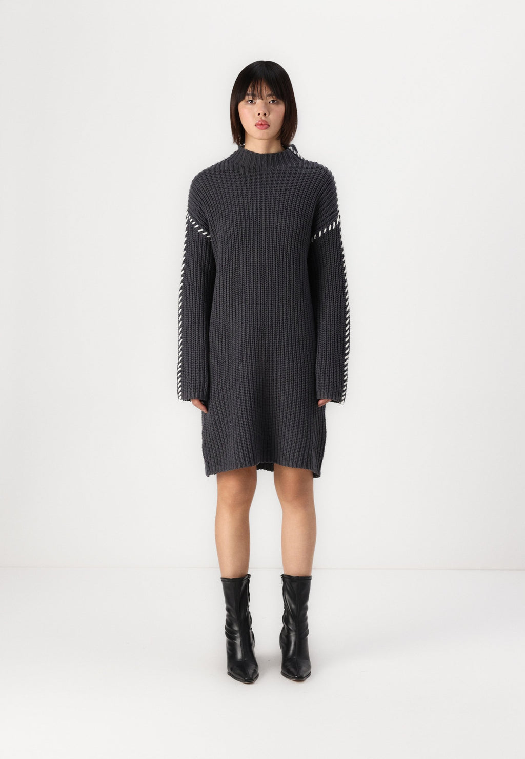 Vero Moda VMNEWCREAM FUNNELNECK DRESS