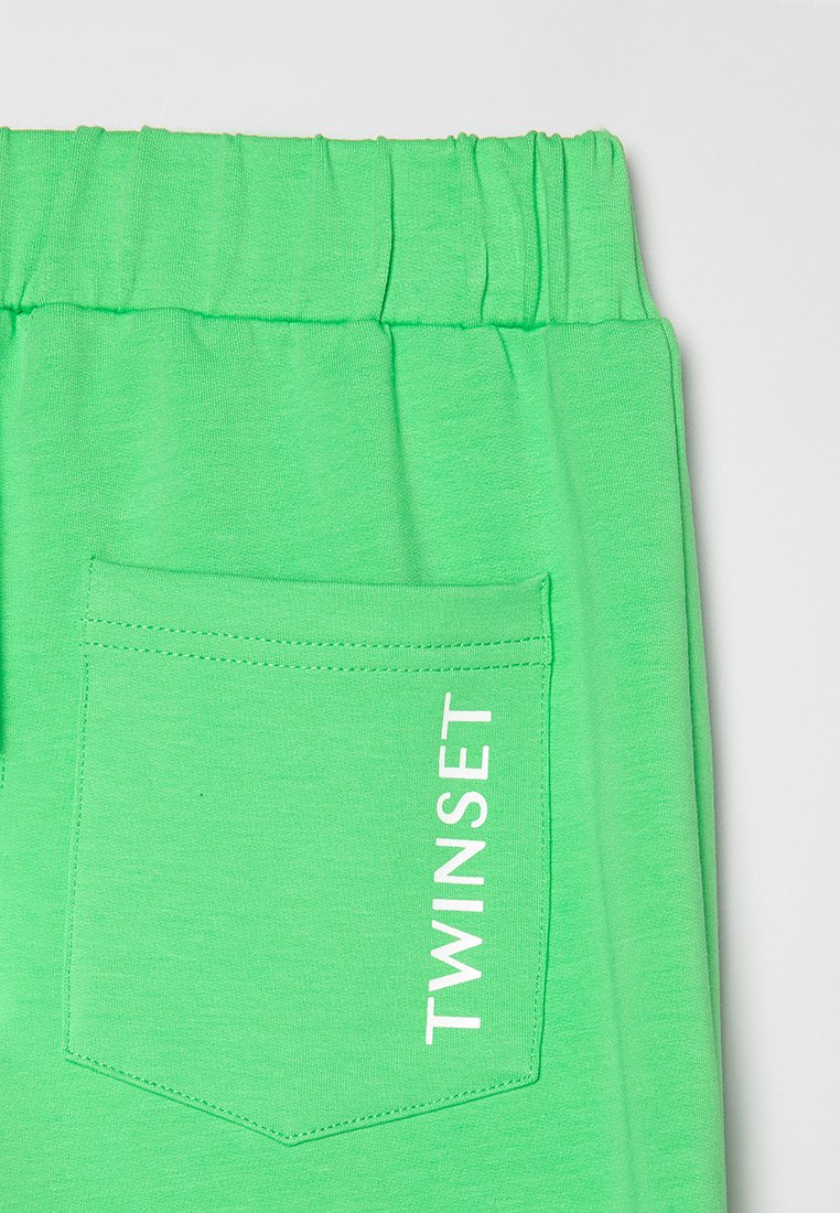TWINSET