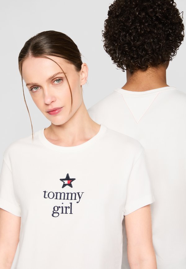 Tommy Jeans GIRL GRAPHIC UNISEX