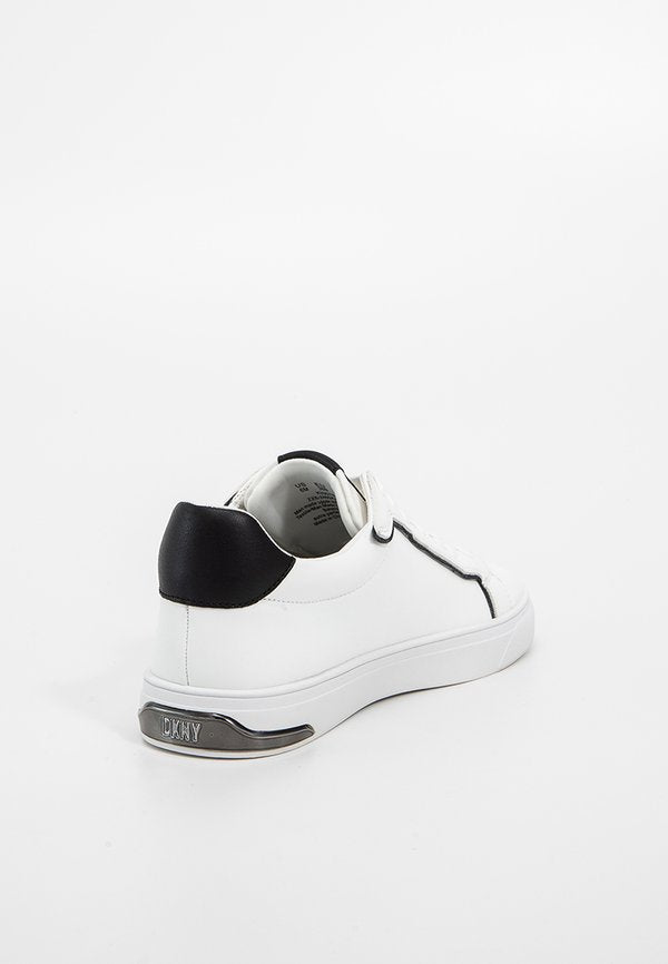 DKNY