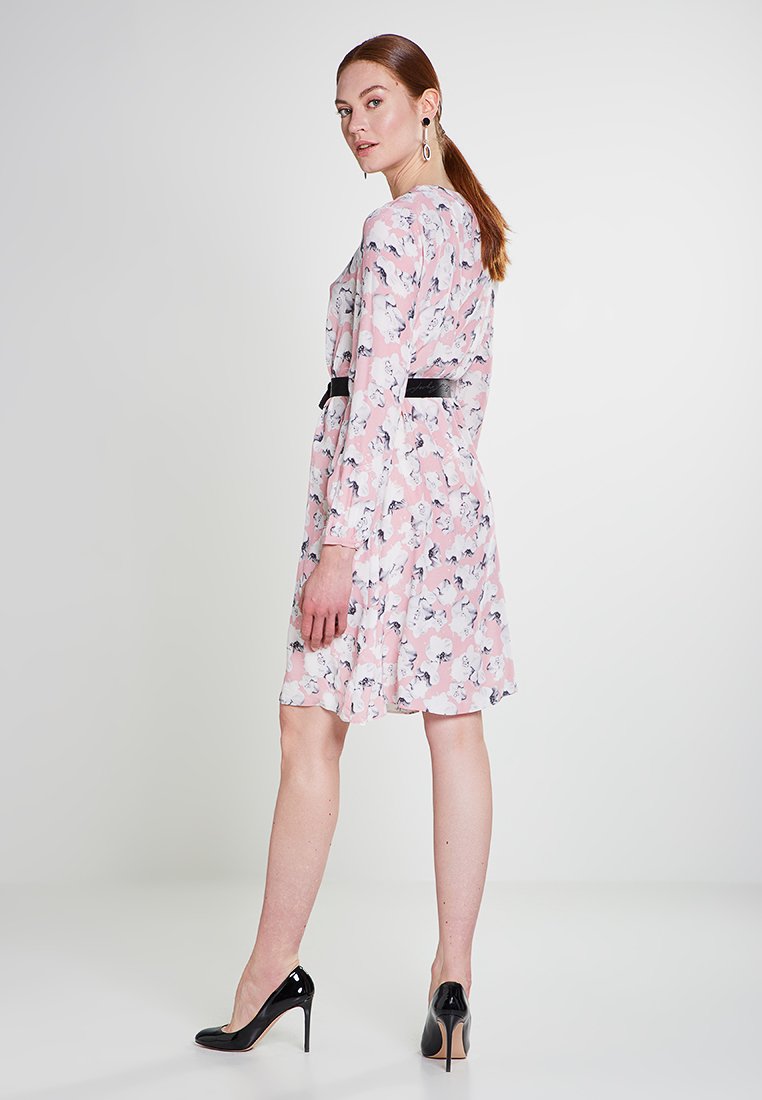 KARL LAGERFELD Freizeitkleid Media 3