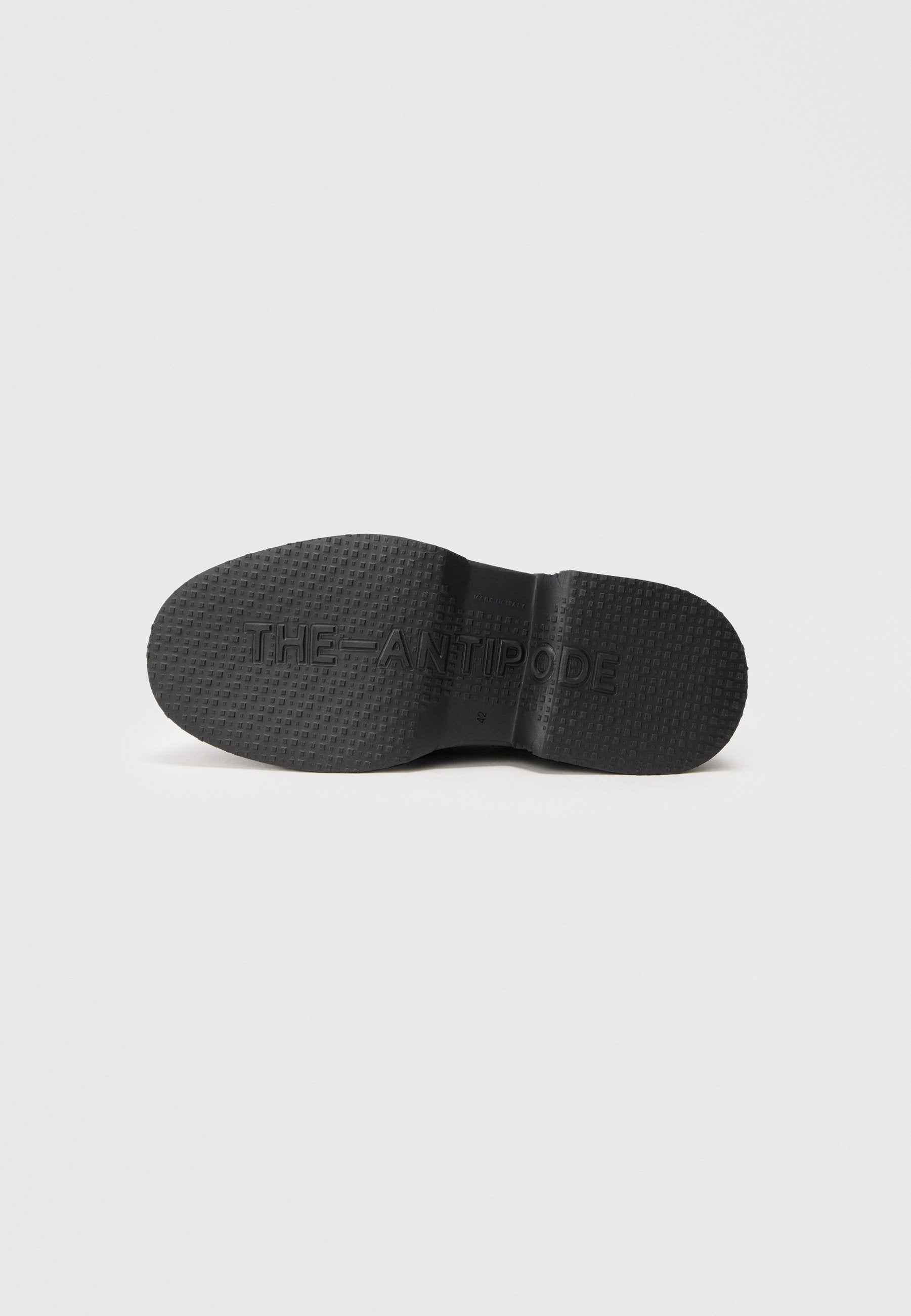 The Antipode BROGUE