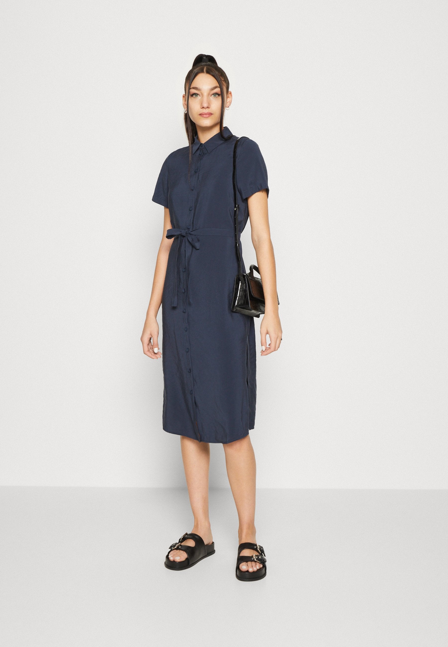 Vero Moda VMQUEENY CALF SHIRT DRESS