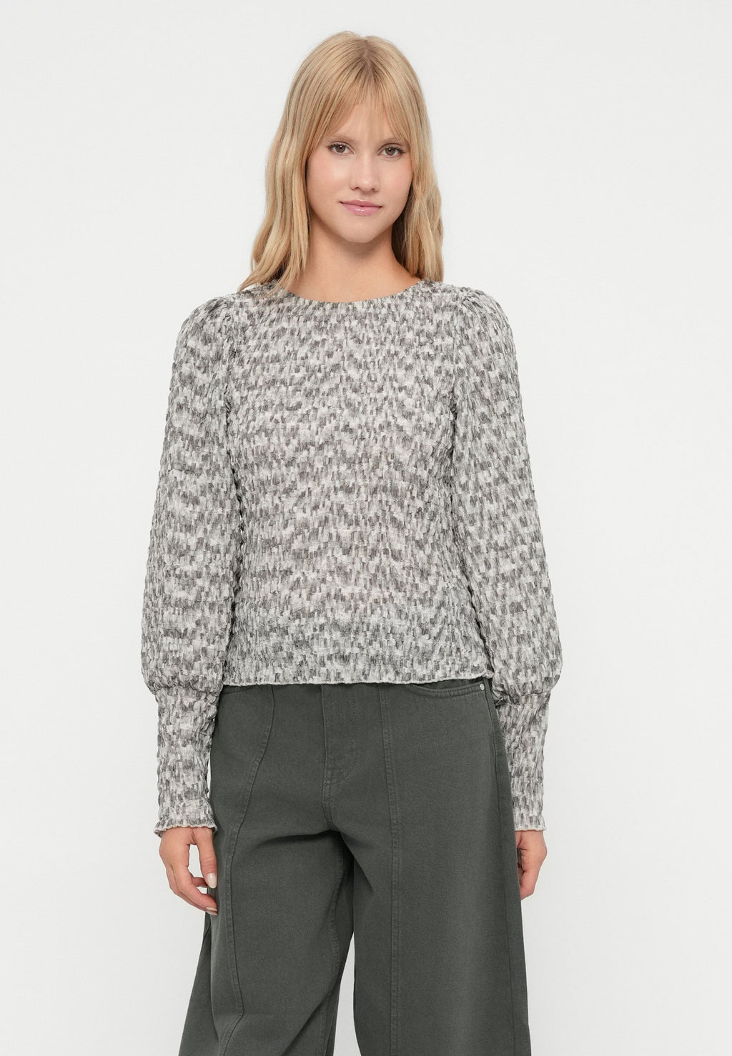ONLPAYA CUT BARREL PANT Media 5