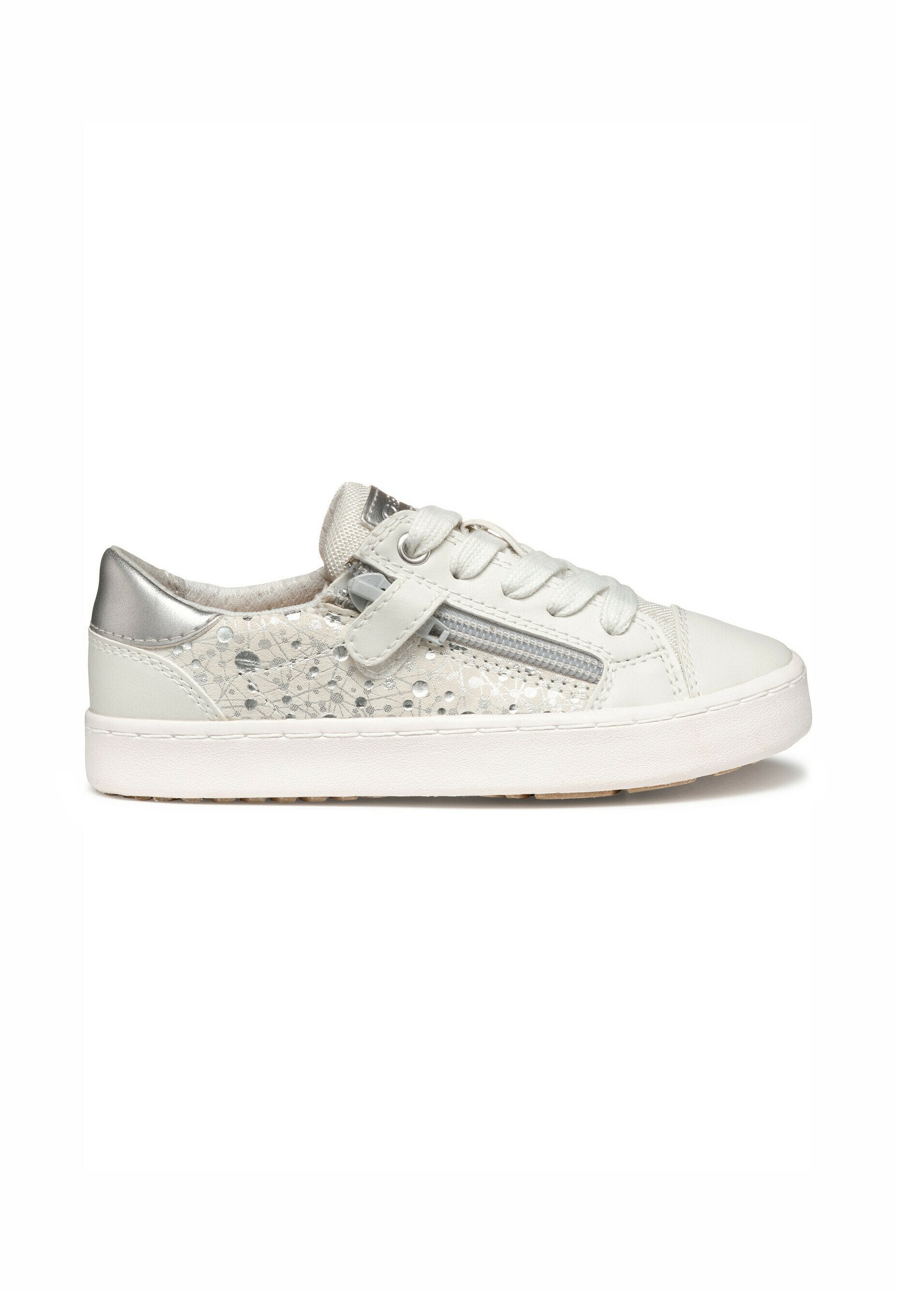 Weißes Leder-Sneaker mit silbernen Akzenten, strukturierten Netzpaneelen, Schnürdesign und Gummisohle. Verfügt über einen Reißverschluss an der Seite.