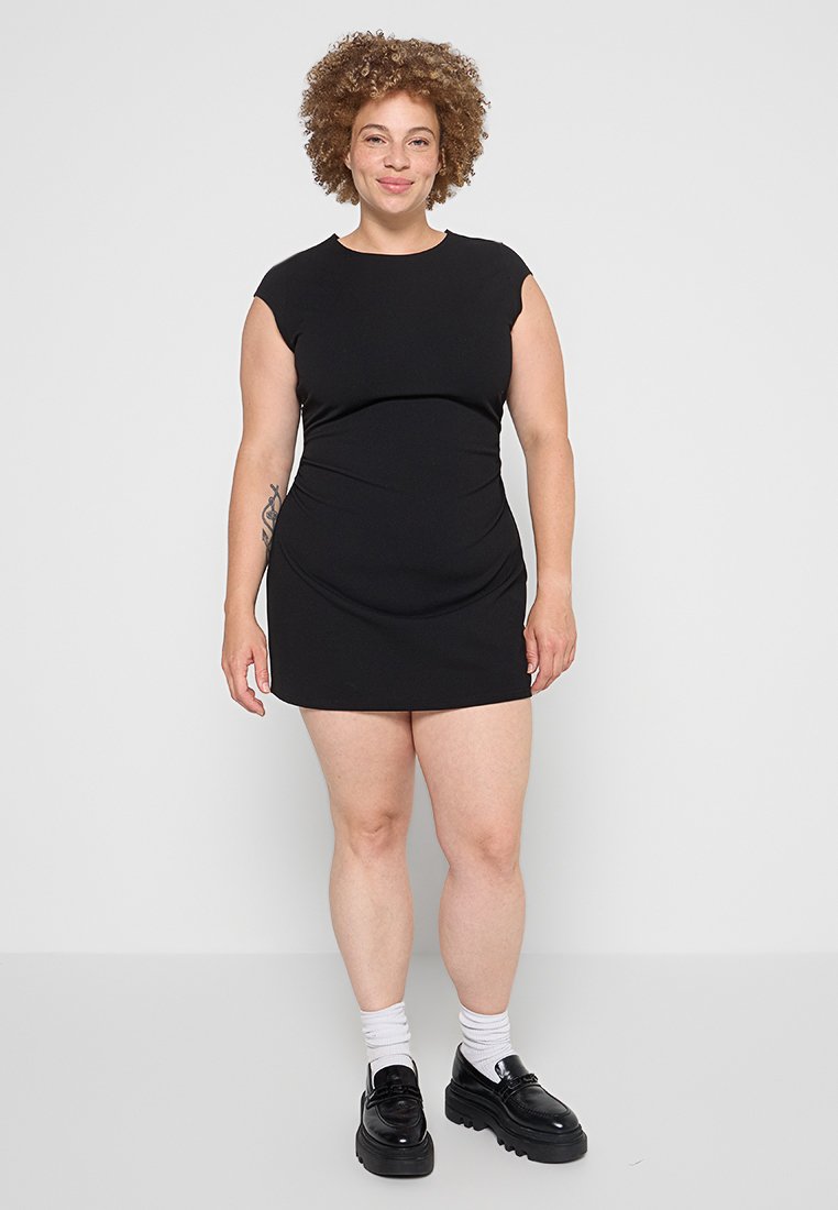 ONLY Petite Jerseykleid Media 2