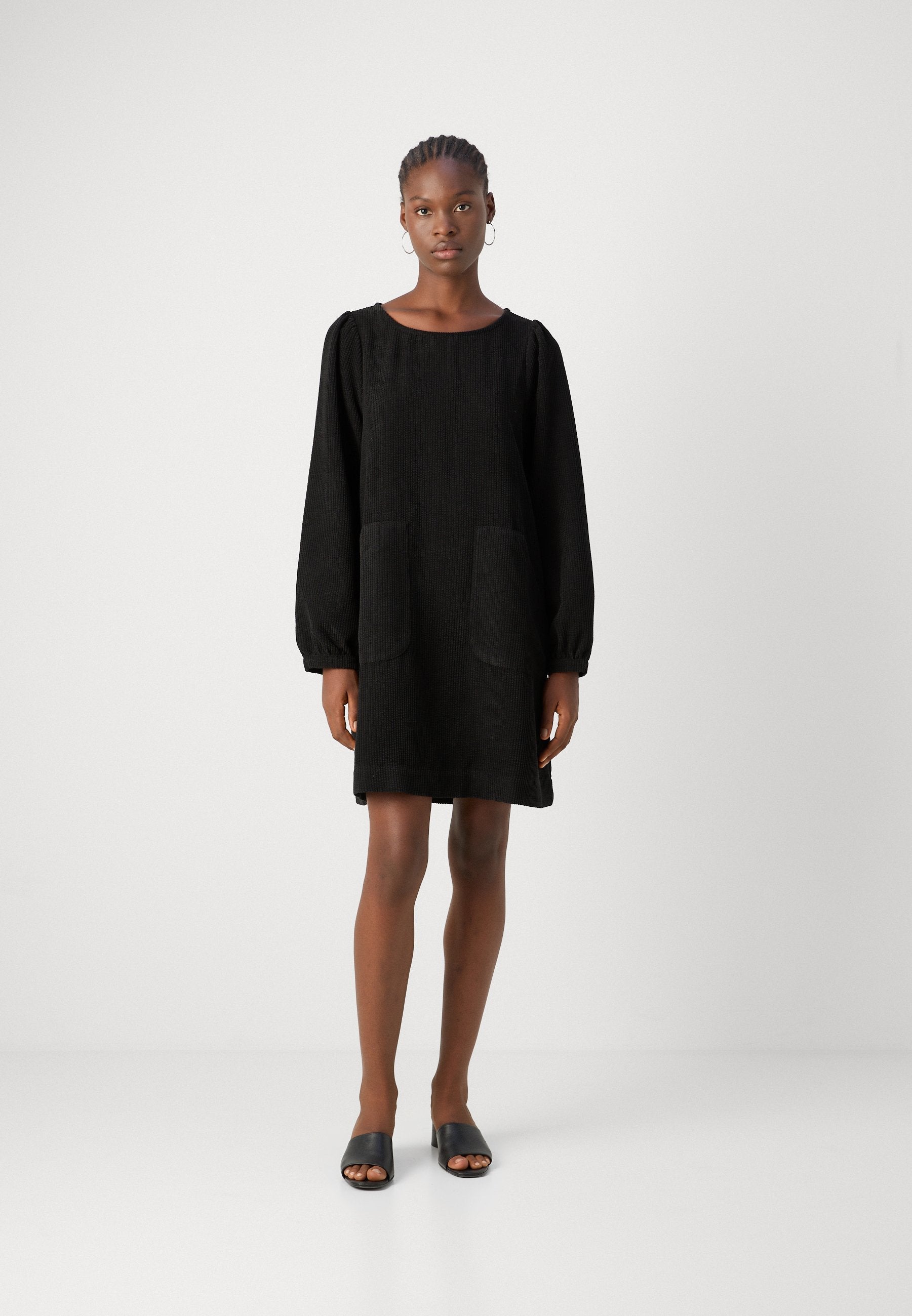 Lollys Laundry SHORT DRESS