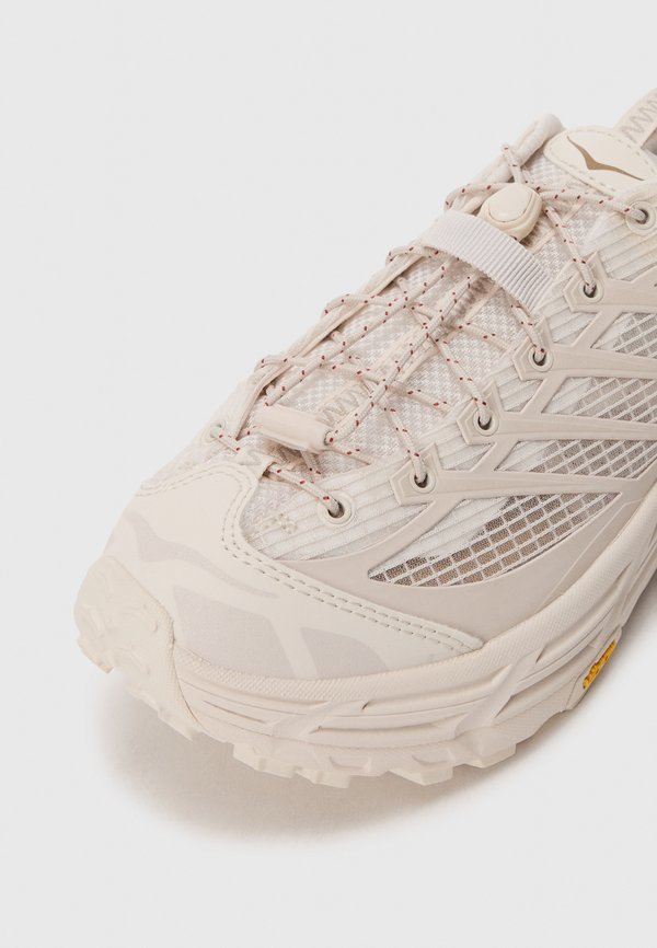 HOKA MAFATE THREE2 GRID UNISEX