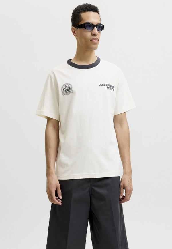 Jack & Jones JCOBREEZE RINGER TEE CREW NECK - Print T-shirt - sweet corn
