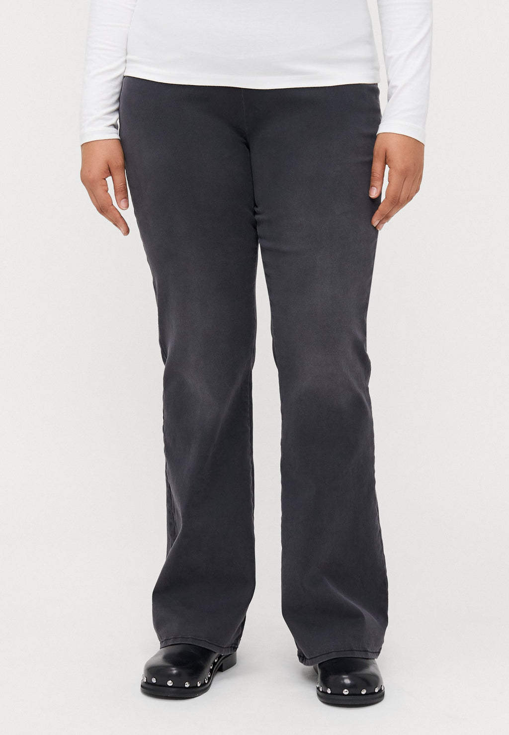 ONLY Carmakoma Flared fit CARROYAL Mid waist