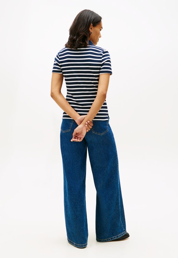 Tommy Hilfiger SLIM FIT