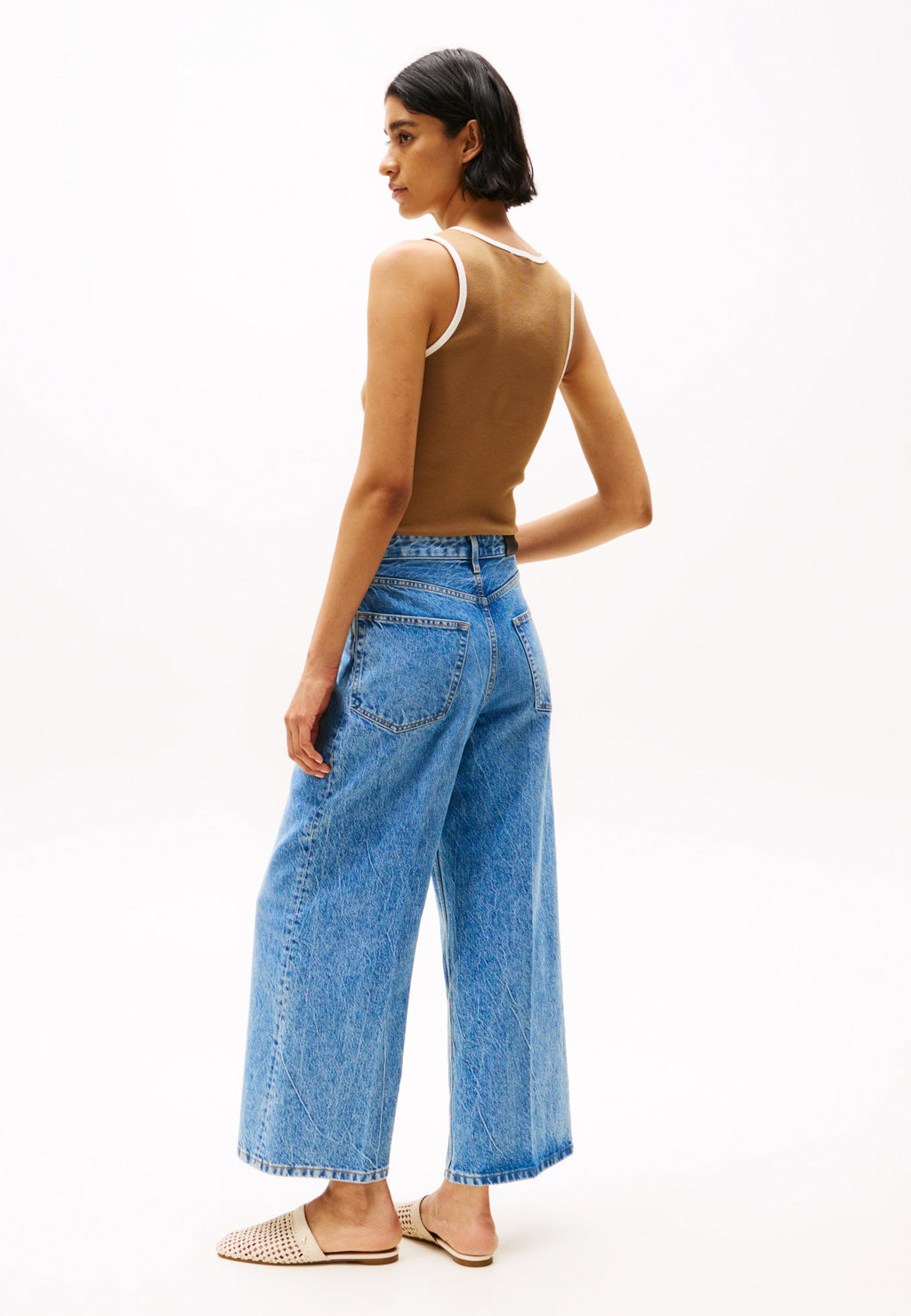 WIDE LEG  Media 3