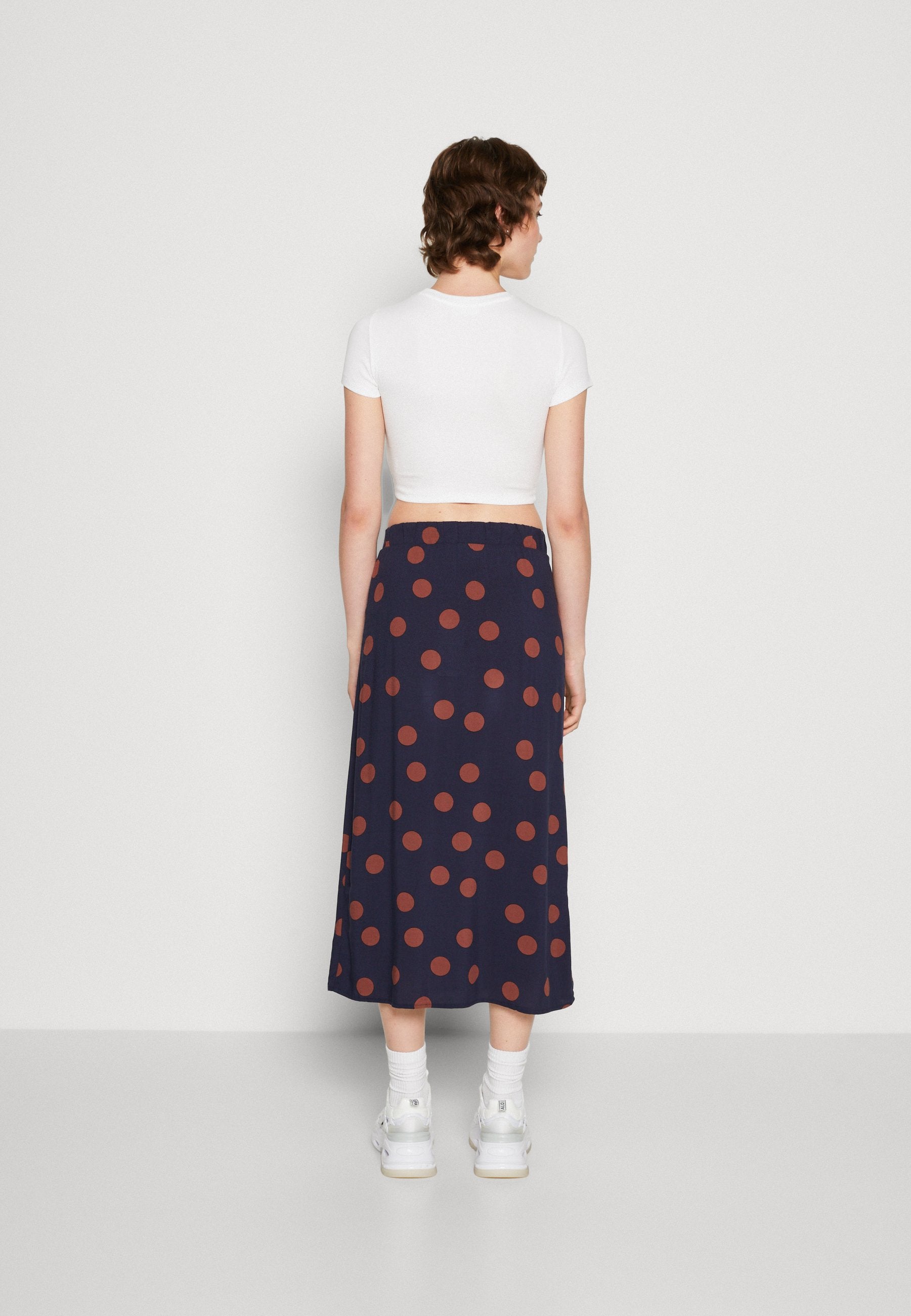 VILA VIROSA LONG SKIRT