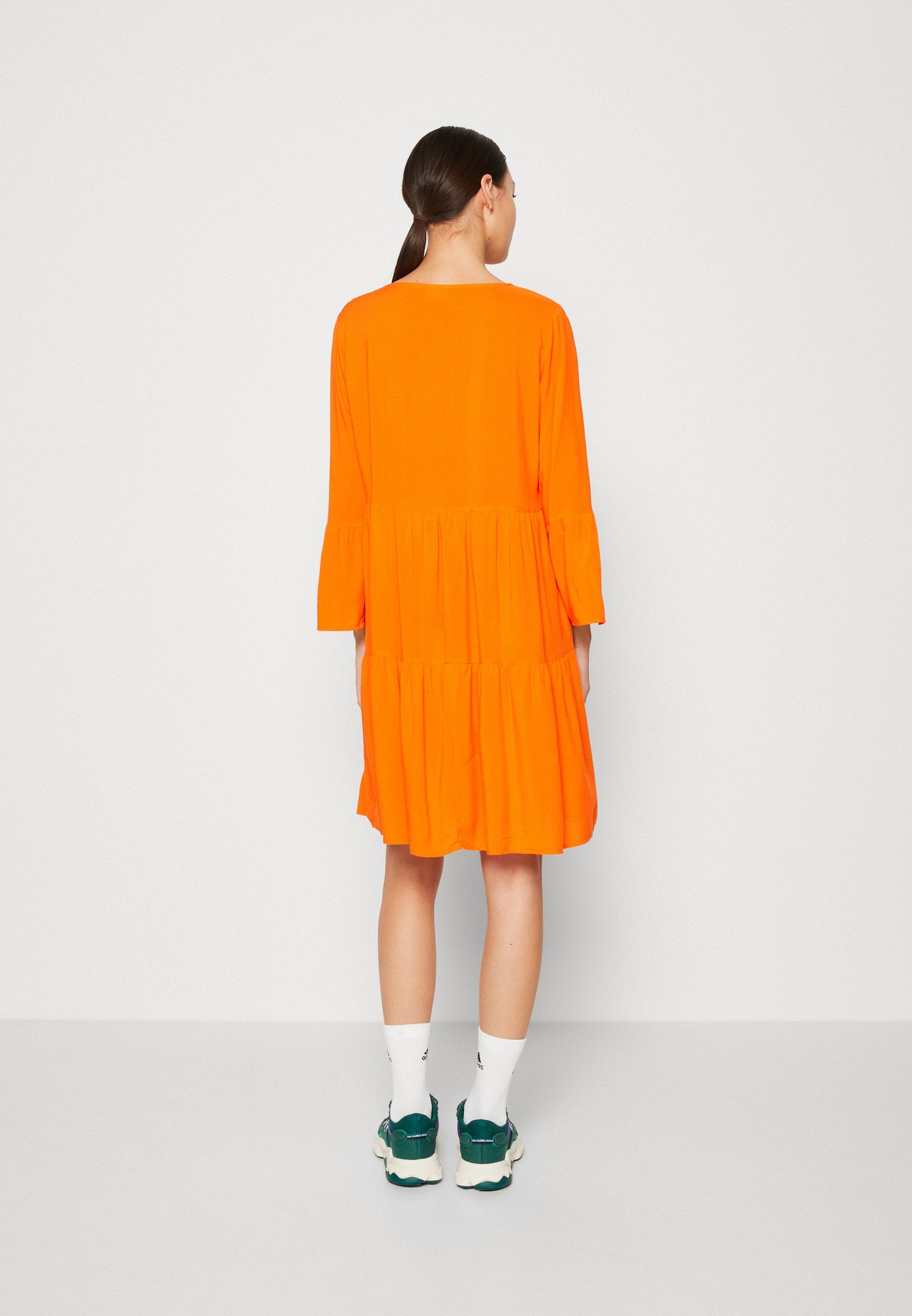 JDY JDYSTAAR LIFE ABOVE KNEE DRESS