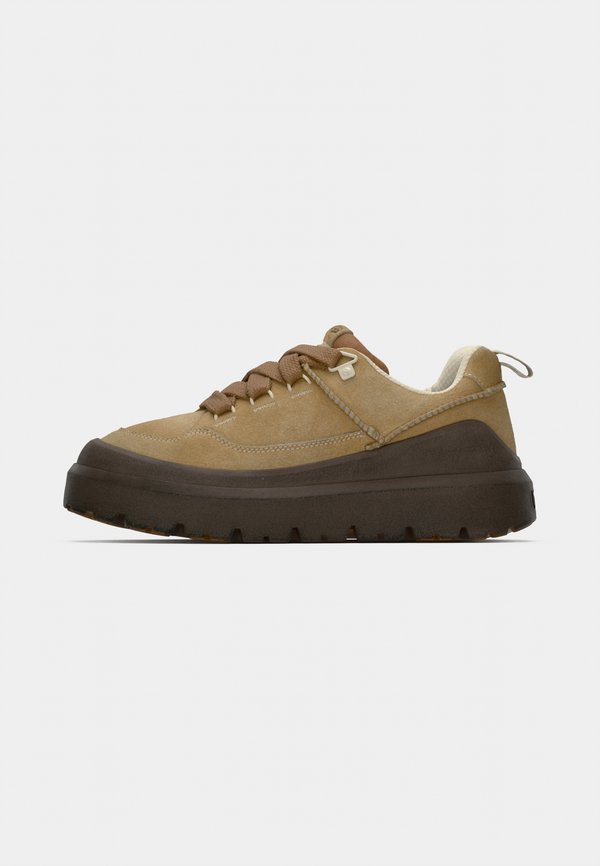 UGG HERITAGE UTILITY KNOLL