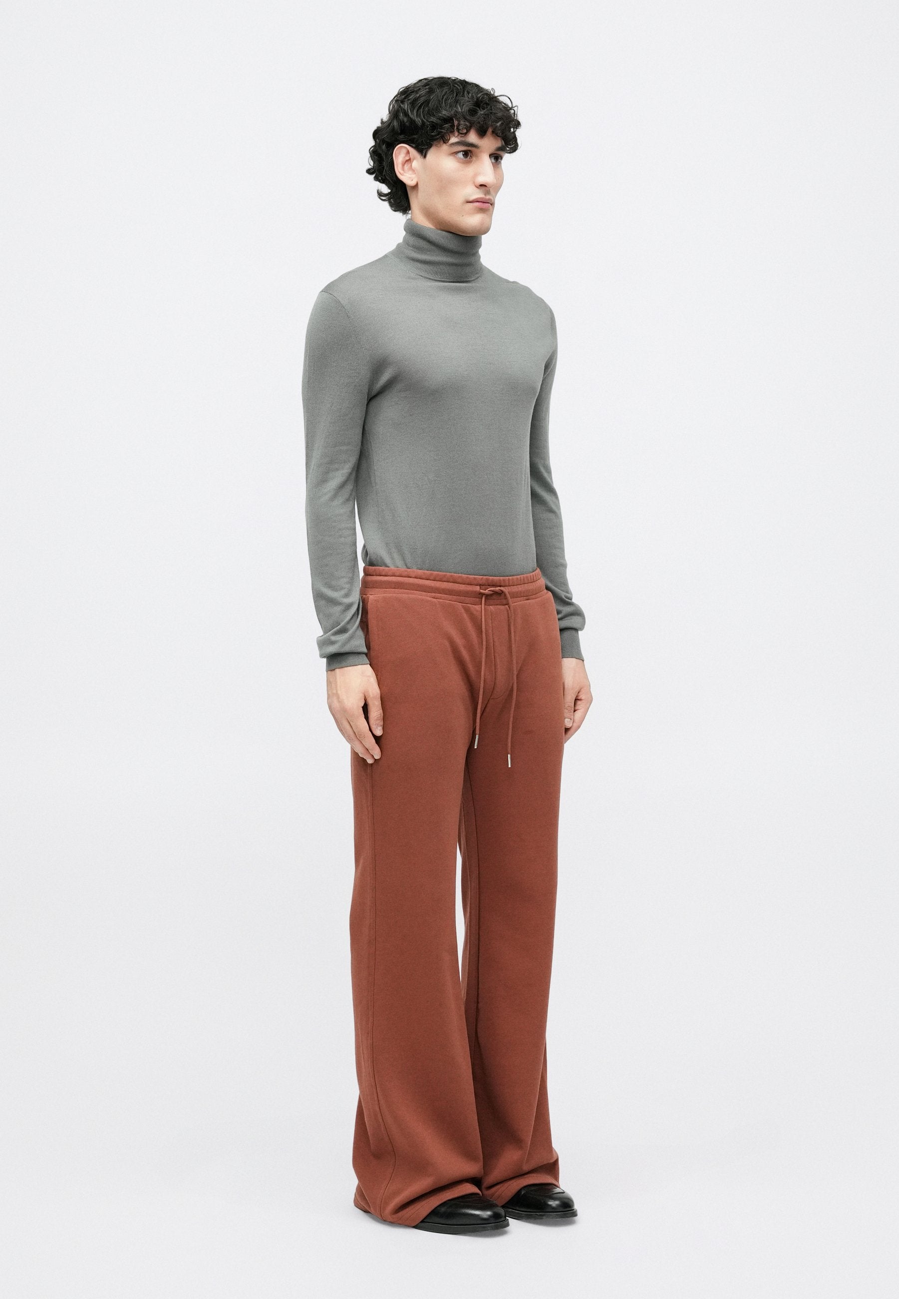 Essential Collective LOOSE FIT TRACK PANT