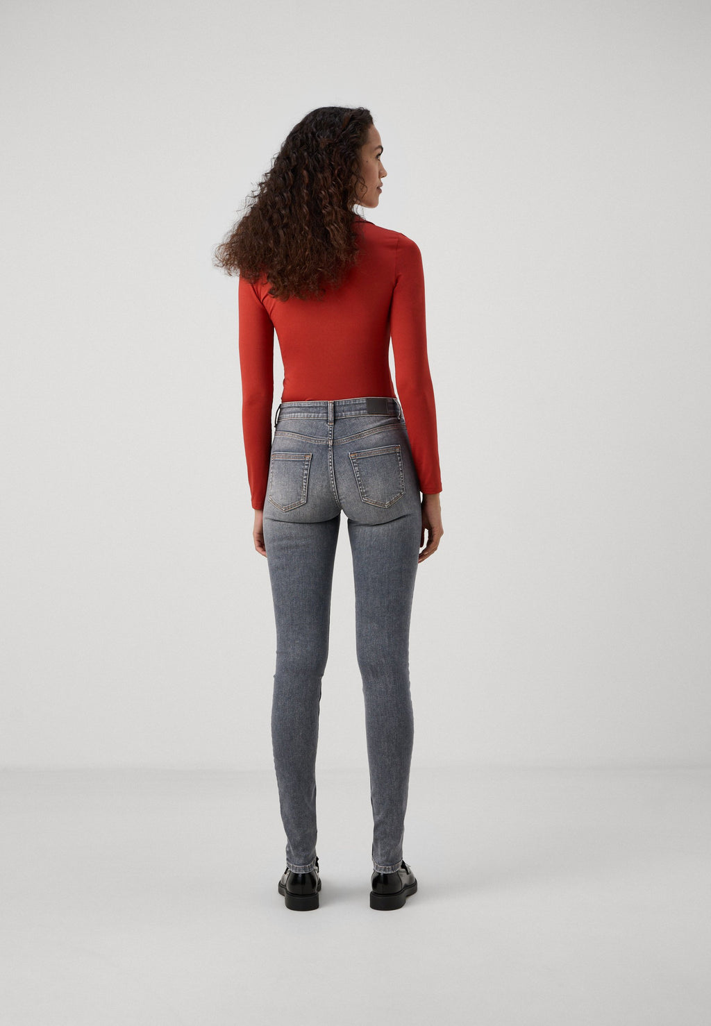 ONLBLUSH MID WAIST DOT Media 4