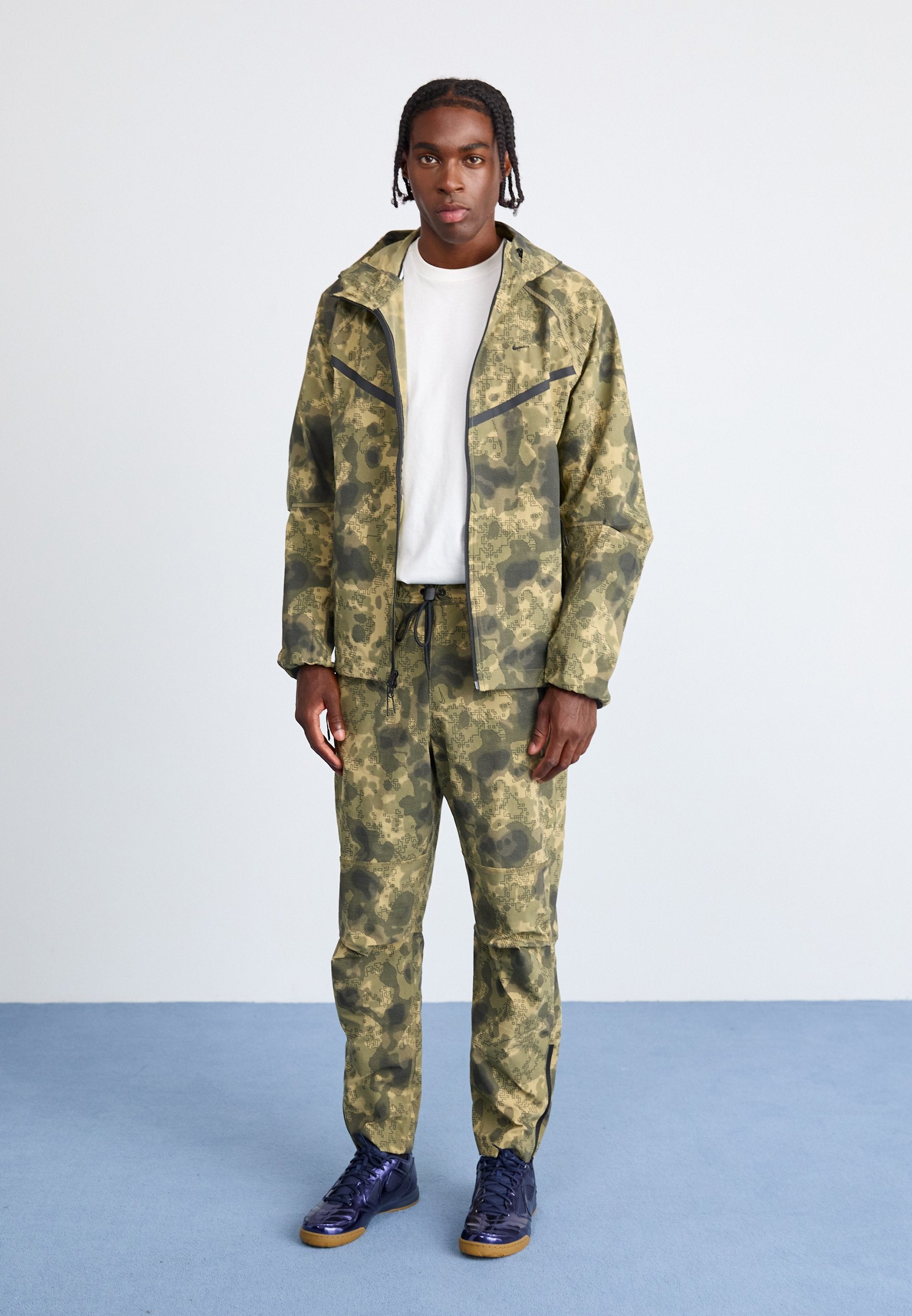 Nike Sportswear GATO LV8 UNISEX