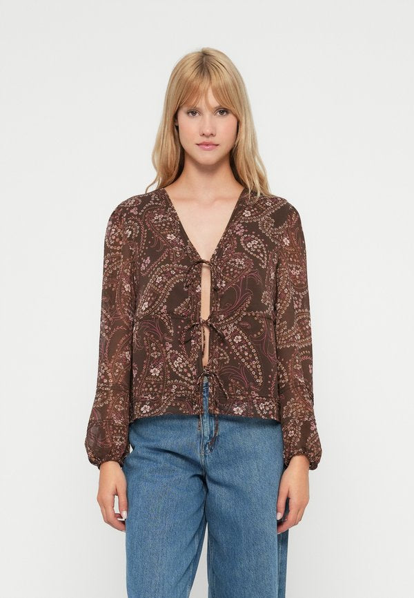 Abercrombie & Fitch TIE FRONT BLOUSE