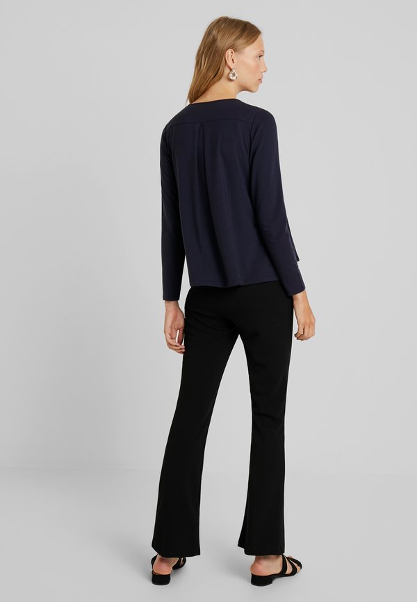 Boob SWAGGER LONG SLEEVED