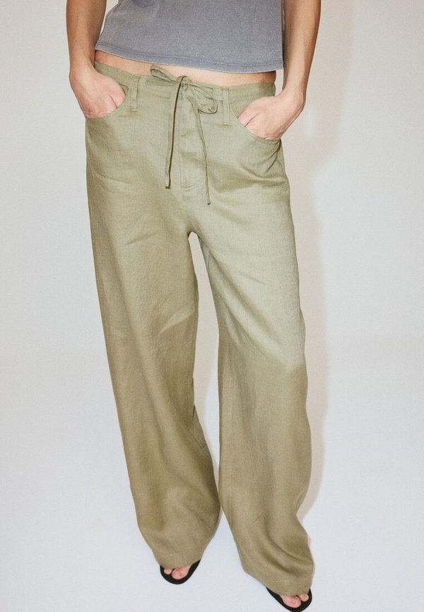 Mango ADULT - Trousers - khaki