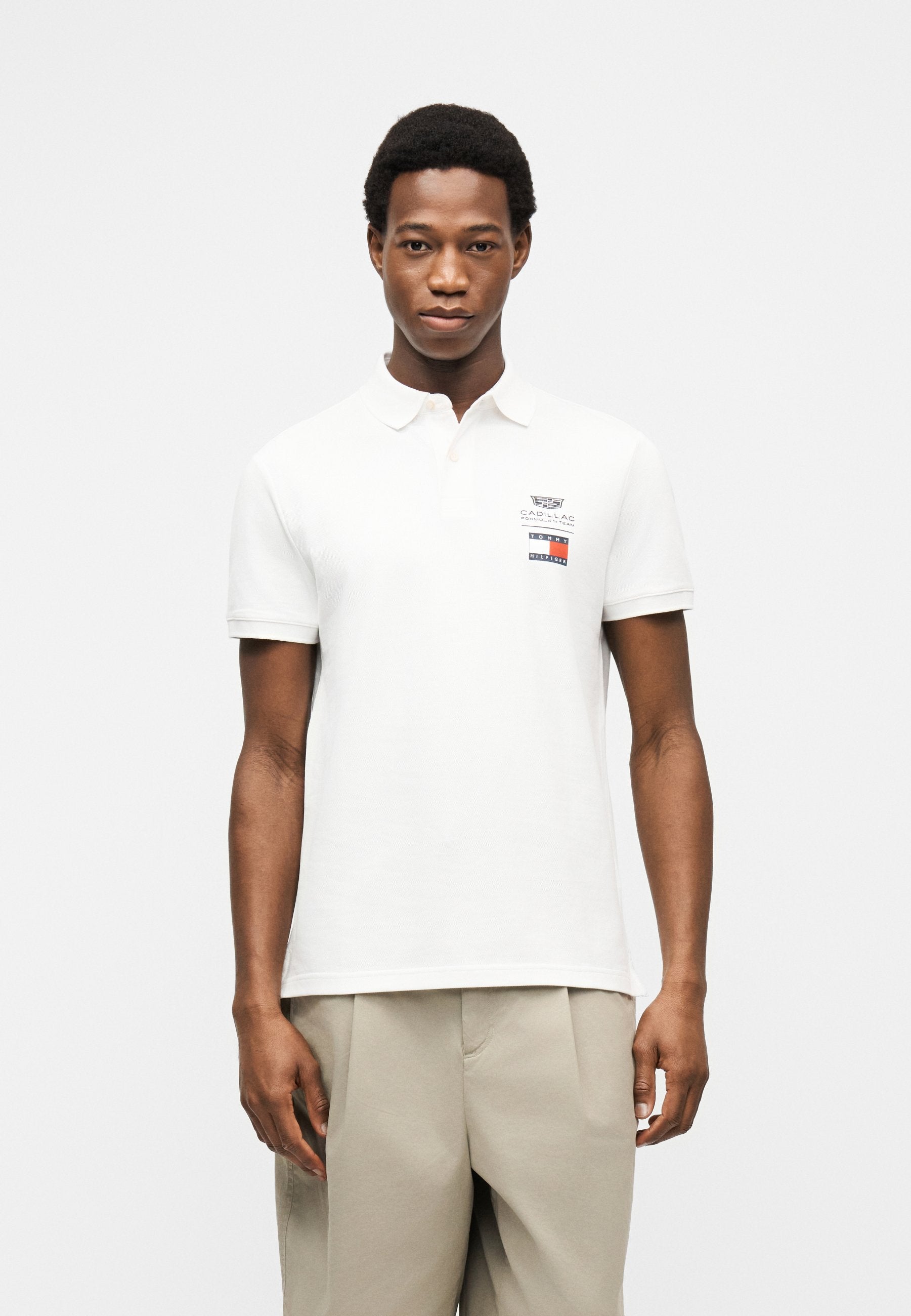 TH X CADILLAC FORMULA 1 TEAM LOGO UNISEX Media 3