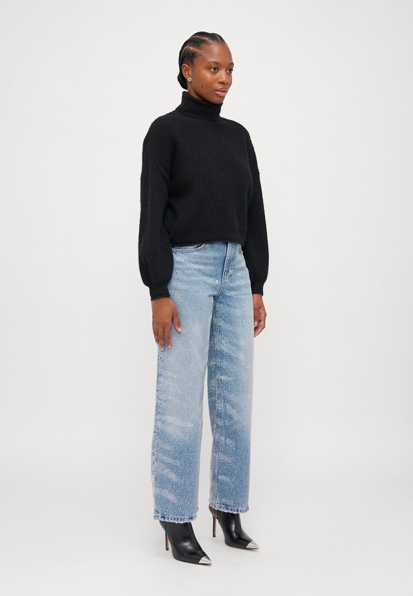 Vero Moda Petite VMYVONNE ROLLNECK ROLLEDGE