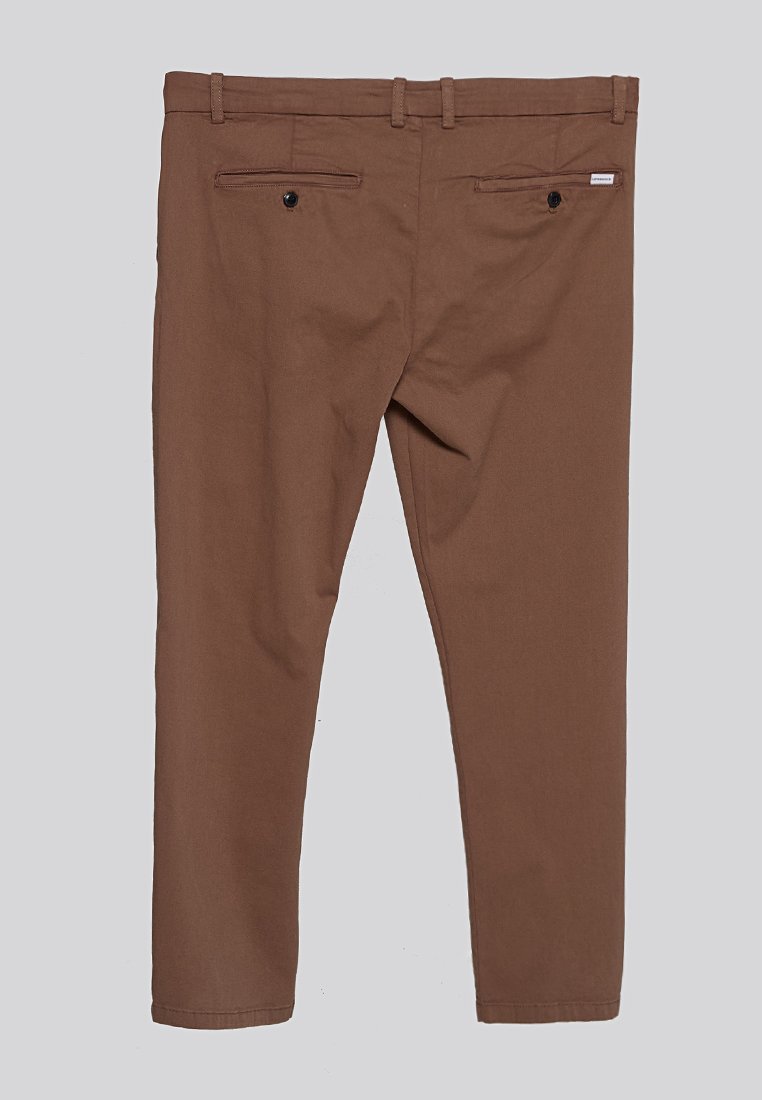 SLIM FIT Media 2