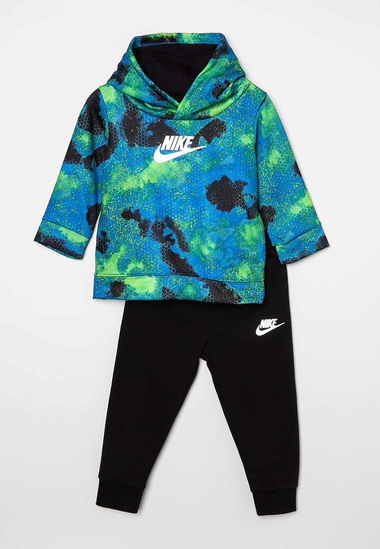Nike Sportswear SET