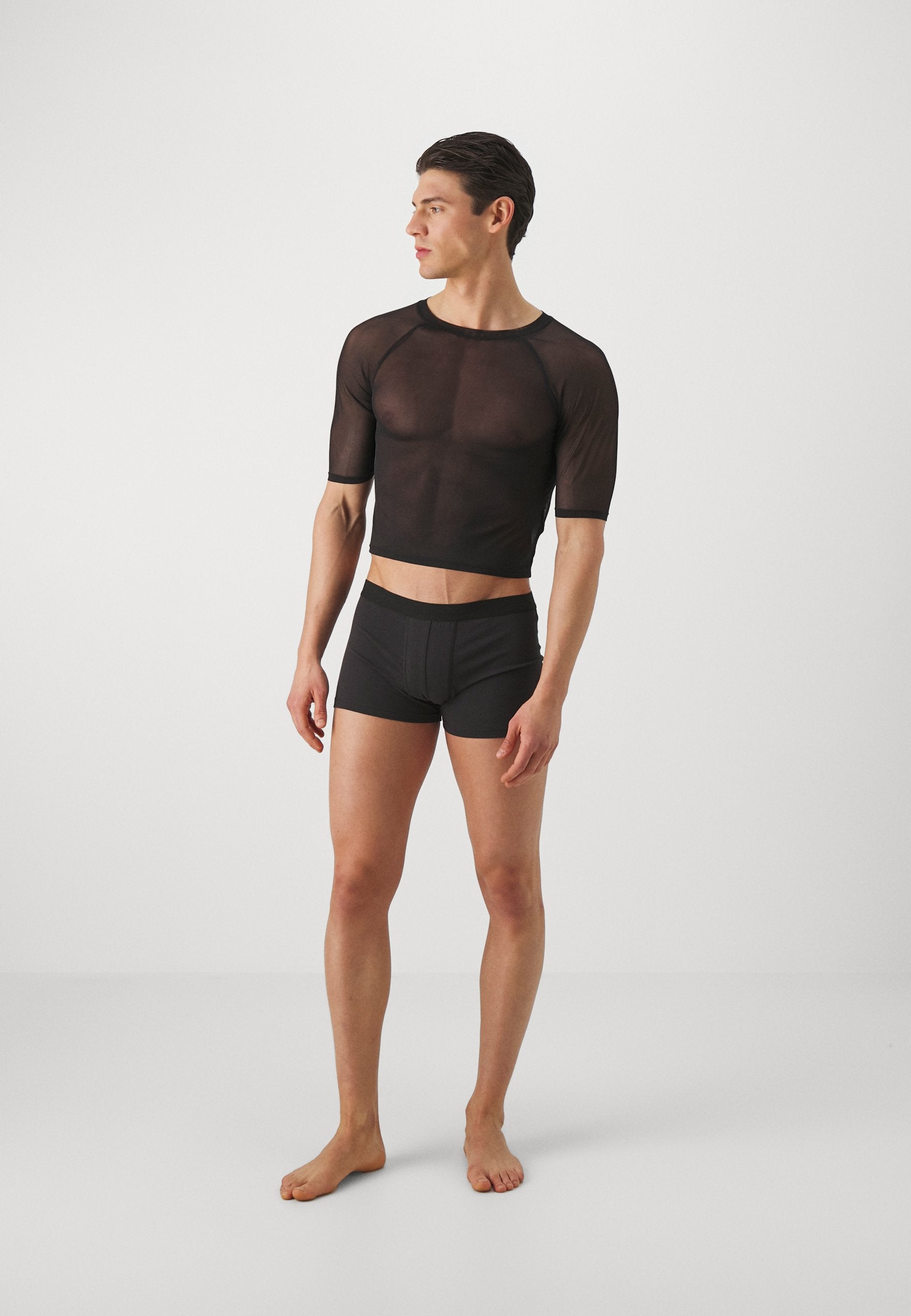We Are We Wear KAI SHORT SLEEVE CROP