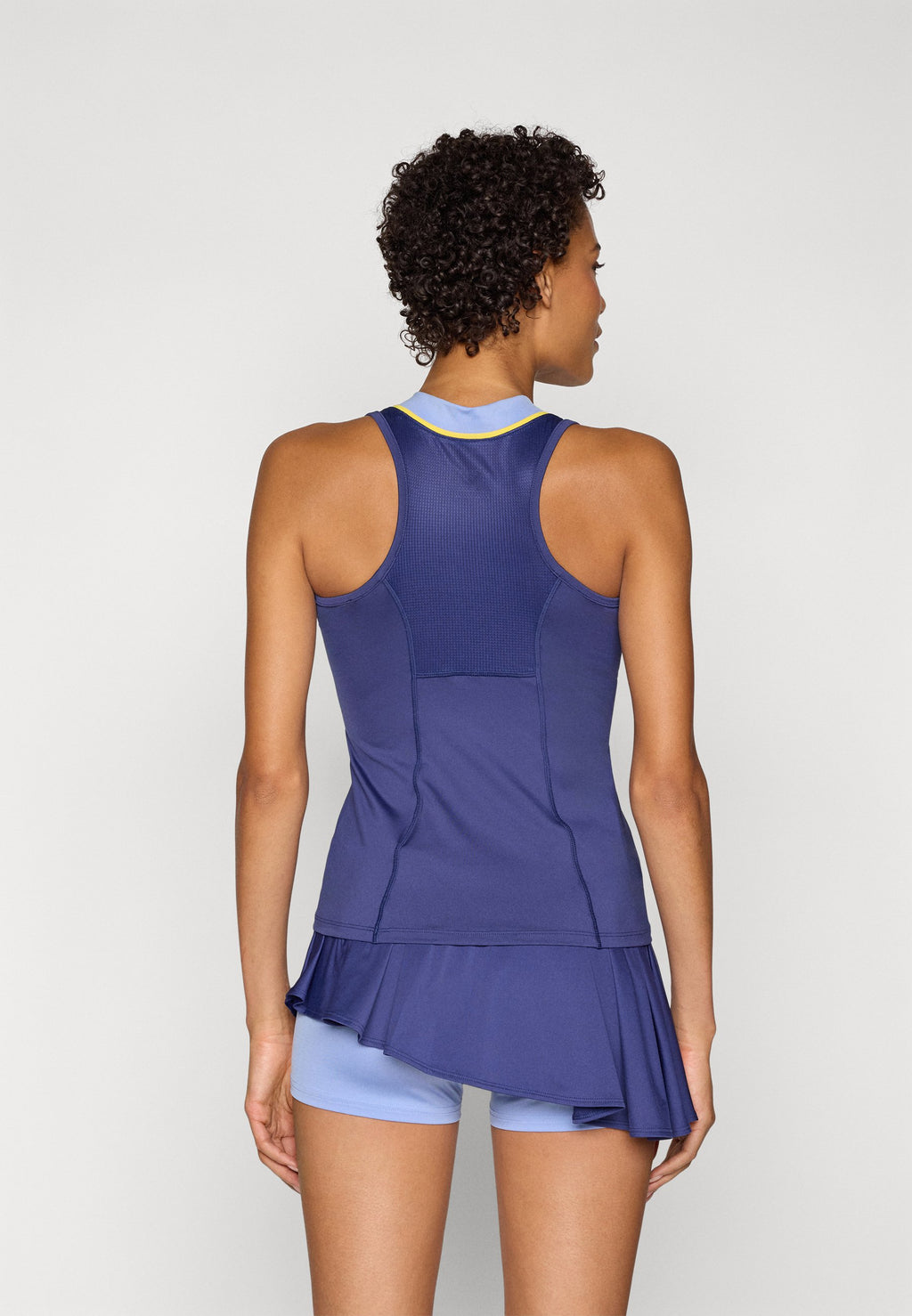 Mizuno FRONTIER TANK