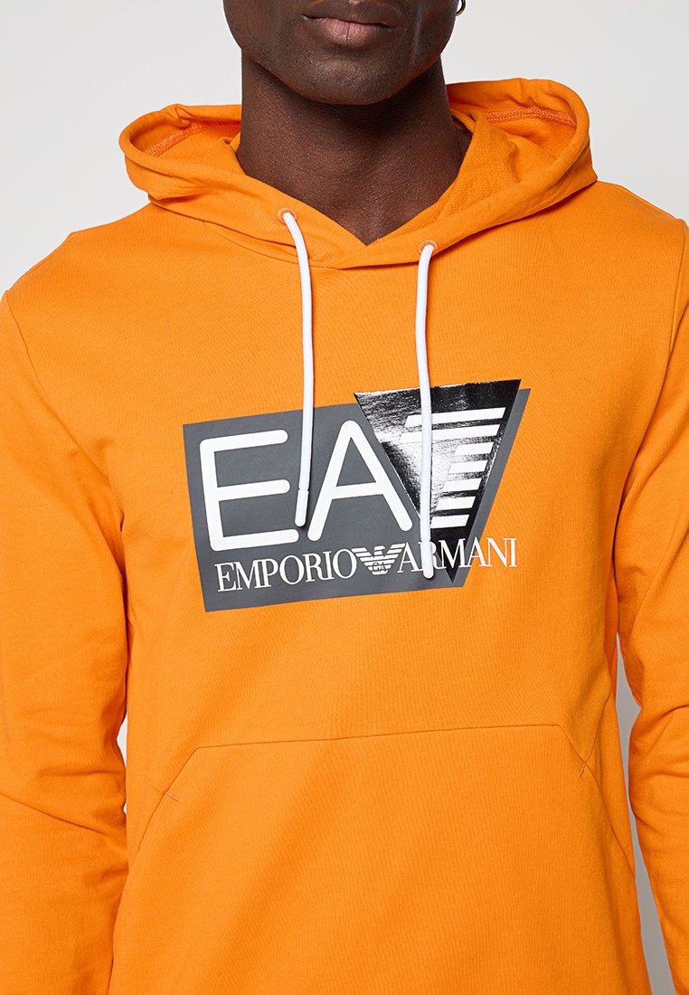 EA7 Emporio Armani