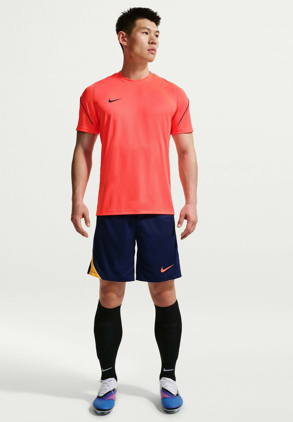Nike Performance