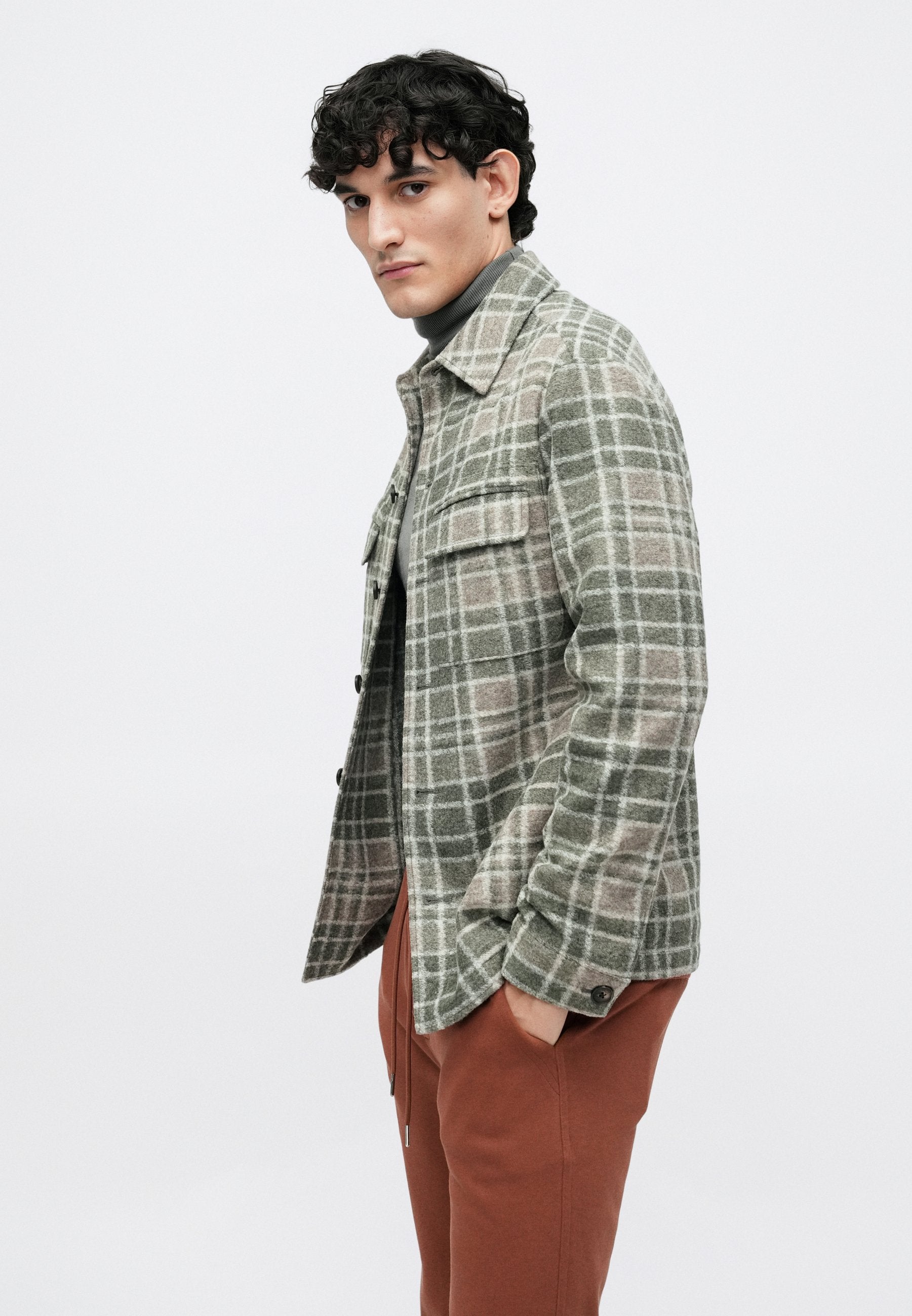 Essential Collective LOOSE FIT TRACK PANT