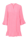 Rosa Leinenkleid mit Stehkragen, sechs Knöpfen und drei Viertel langen, ausgestellten Ärmeln mit horizontalen Falten. Ausgestellter Saum.