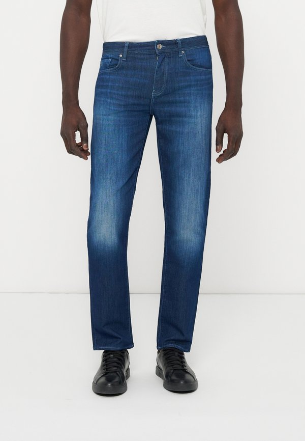 Armani Exchange
