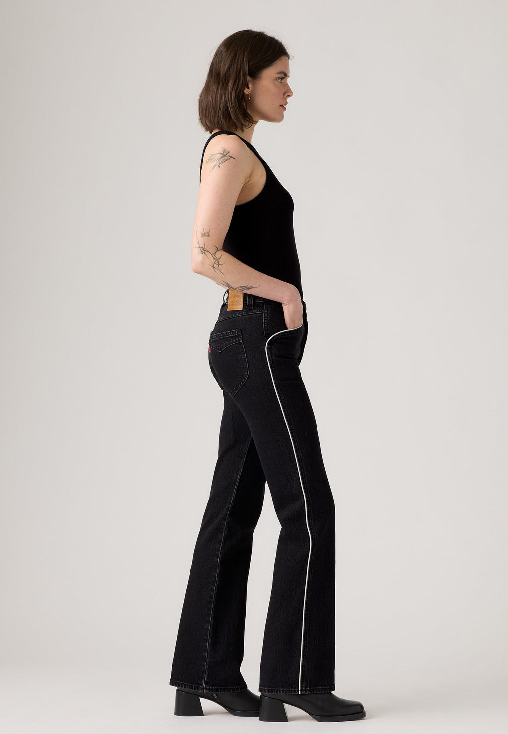 Levi's® WEDGIE BOOT PIPING